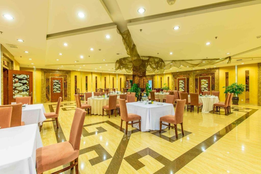 Changchun Garden Hotel Bagian luar foto