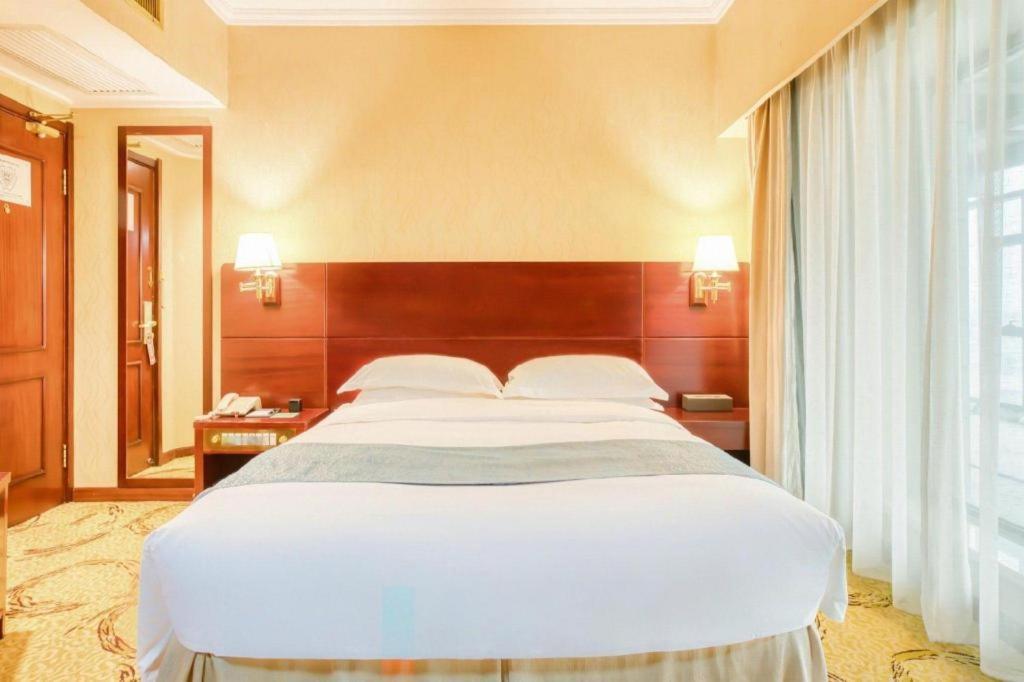 Changchun Garden Hotel Bagian luar foto
