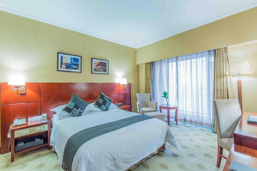 Changchun Garden Hotel Bagian luar foto