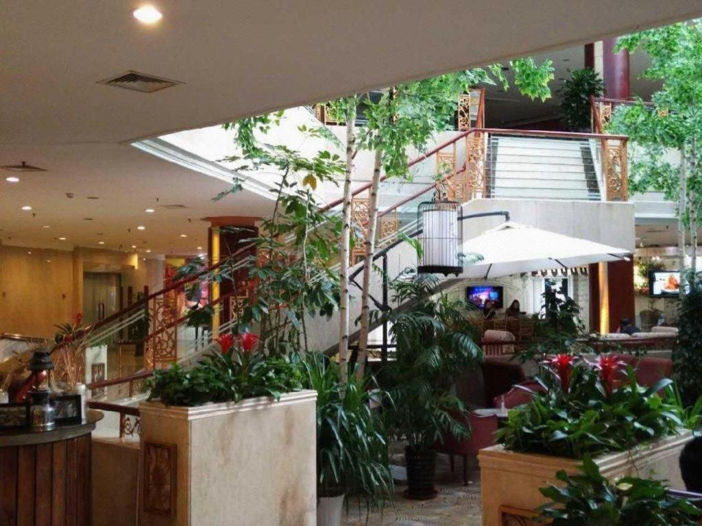 Changchun Garden Hotel Bagian luar foto